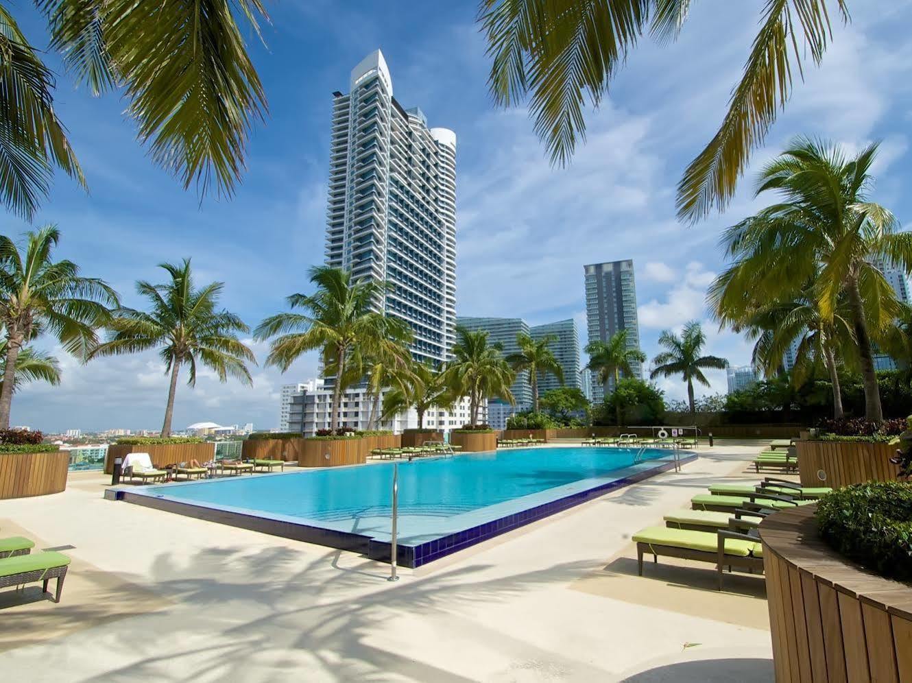 One Broadway By The Hotel House Miami Exterior photo